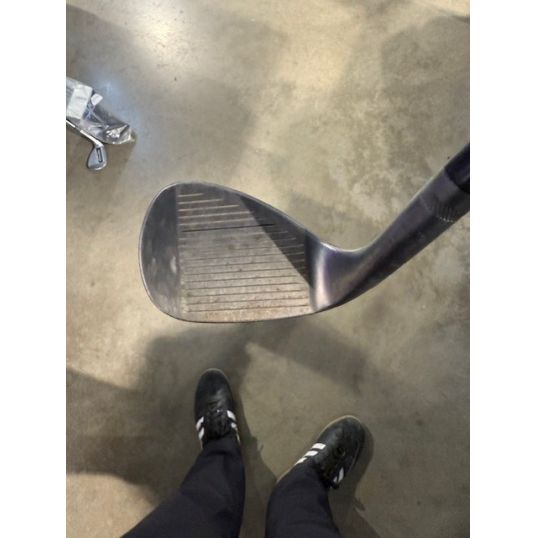 Vokey SM8 Jet Black Wedge Right 58 10 S-Grind Wedge Dynamic Gold Wedge (Used - 2 Star)