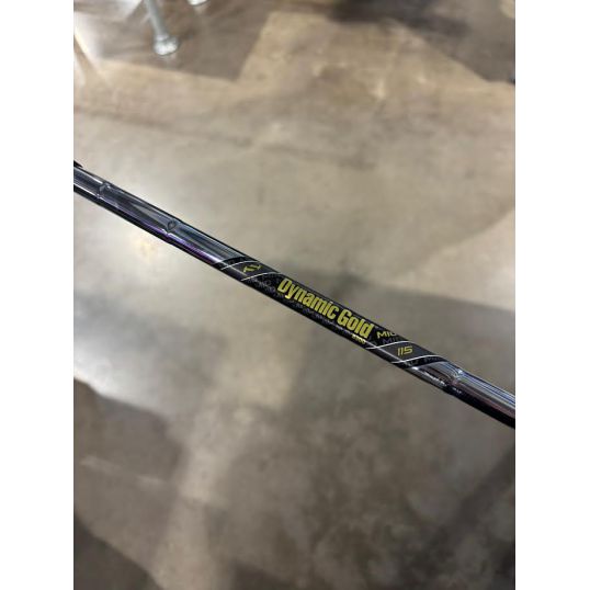 Apex UT Steel Utility Iron Right 18 Degree Regular Dynamic Gold MID 115 (Used - 4 Star)