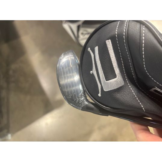 Darkspeed X Fairway Right 5 Wood-18 Degree UST LIN-Q M40X Blue 6F3 Regular Lamkin Crossline Black (Used - 5 Star)