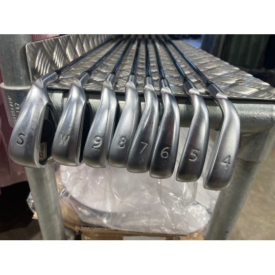 G400 Irons Steel Shafts Right Regular PING AWT 2.0 4-PW+SW (Used - 3 Star)