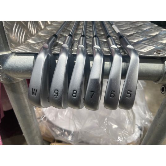 i59 Steel Irons Right Stiff Project X LS 5-PW (Used - 4 Star)