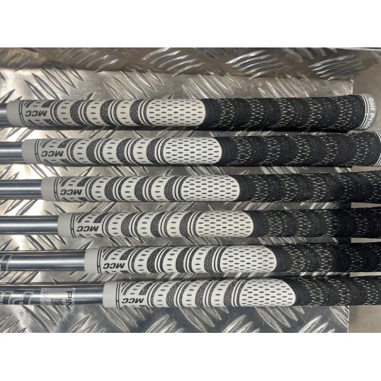 i59 Steel Irons Right Stiff Project X LS 5-PW (Used - 4 Star)
