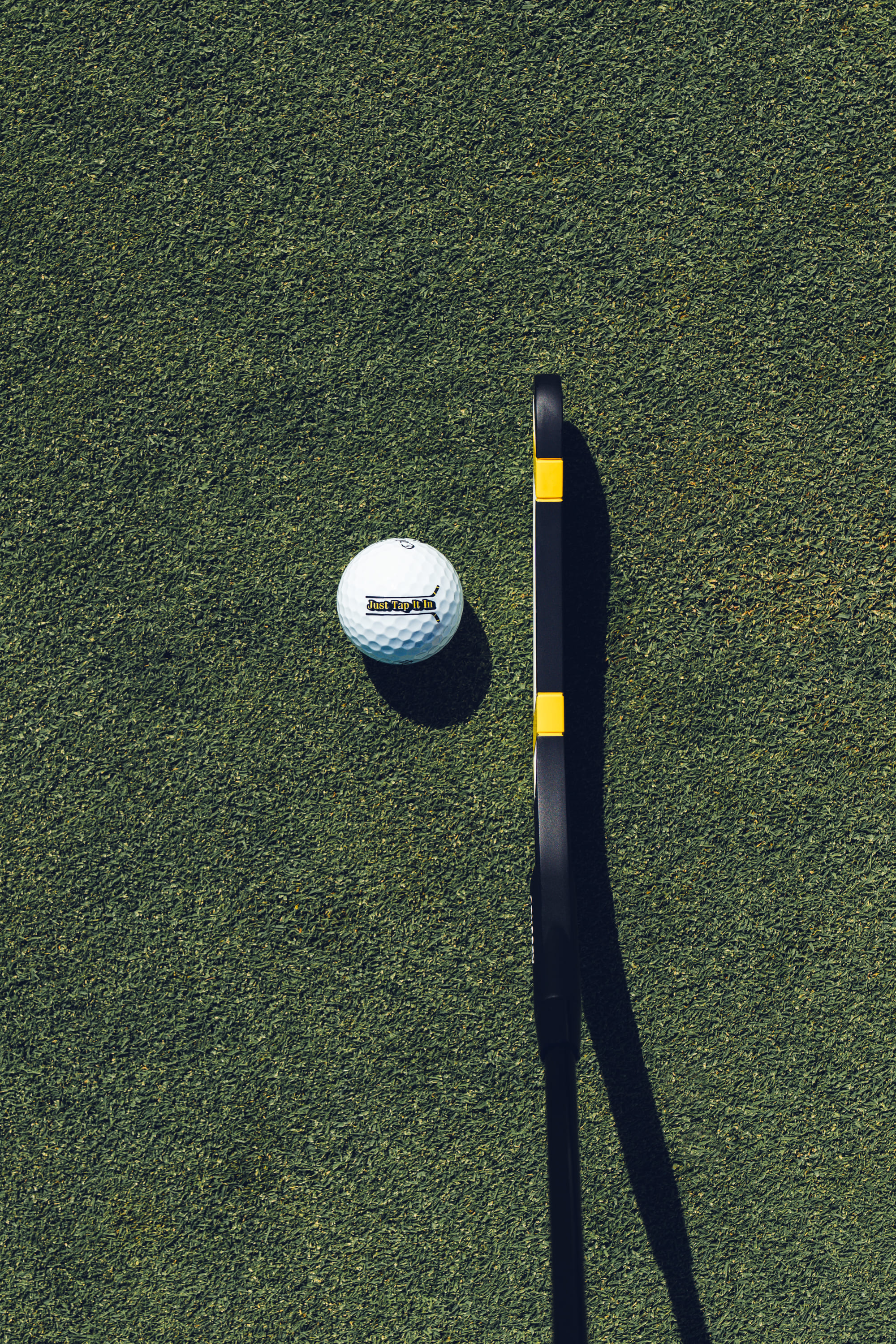Happy Gilmore 2 putter lifestyle shot