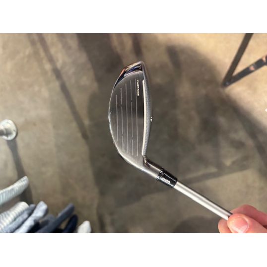 Qi35 Fairway Wood Right 3 Wood-15 Degree Fujikura Air Speeder 5 stiff Golf Pride Z-Grip Black/Silver (Used - 5 Star)