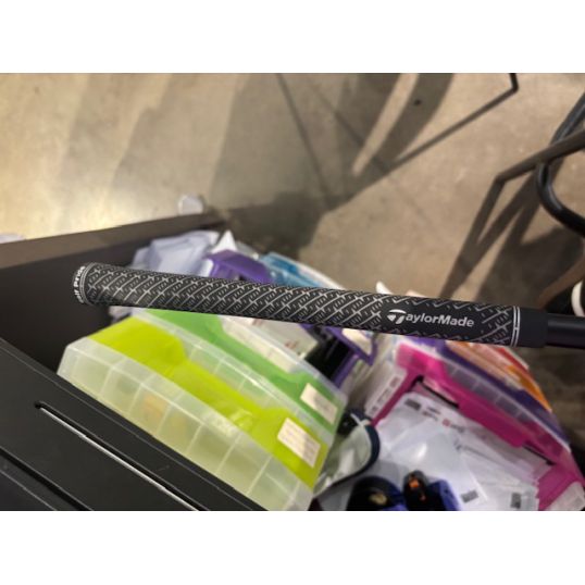 Qi35 Fairway Wood Right 3 Wood-15 Degree Fujikura Air Speeder 5 stiff Golf Pride Z-Grip Black/Silver (Used - 5 Star)