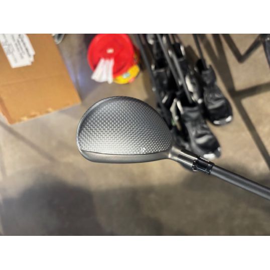 Qi35 Rescue Right 2 Hybrid-17 Degree Fujikura Ventus Blue 7 Stiff Golf Pride Z-Grip Black/Silver (Used - 5 Star)