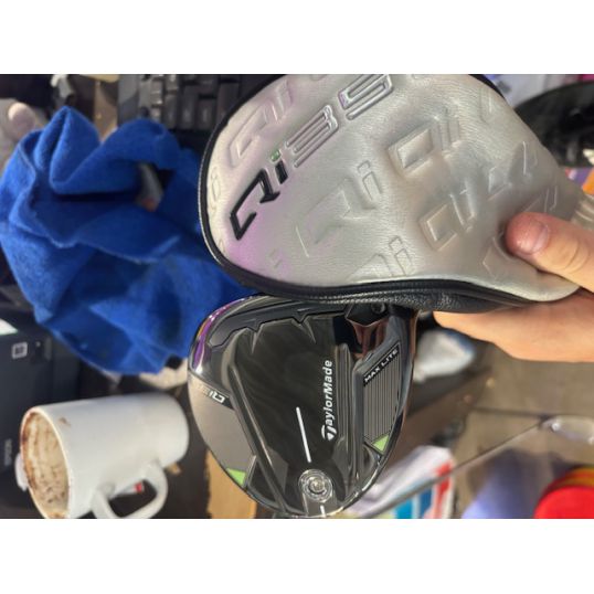 Qi35 Max Lite Fairway Wood Right 3 Wood-15.5 Degree Project X Cypher 40 Senior Golf Pride Z-Grip Black/Silver (Used - 5 Star)
