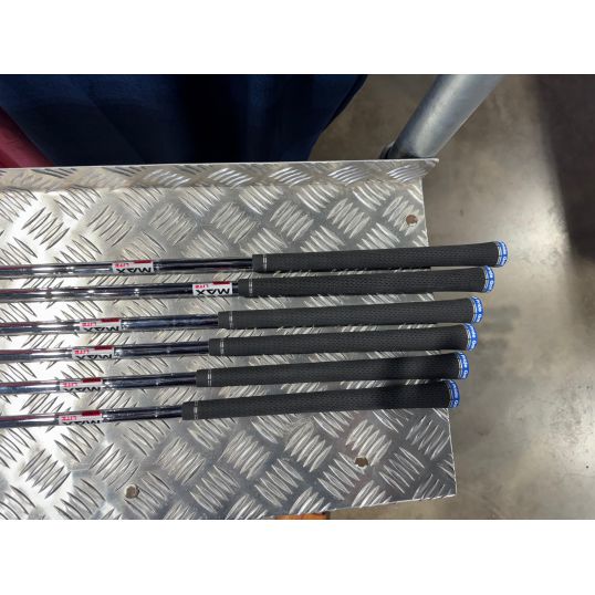 Qi10 HL Irons Steel Shafts Right Regular KBS Max Lite 5-PW (Used - 5 Star)