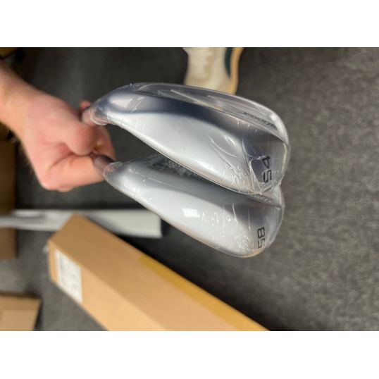 King Wedge X Silver 54 and 58 Right 54.10T and 58.12T Stiff KBS Tour Lite Tour Velvet Plus 4 Grip (Used - 5 Star)