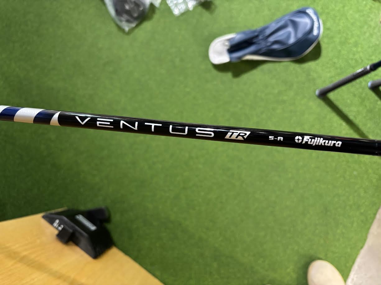 Product Image for Qi10 Max Driver Right 12 Fujikura Ventus Blue Senior Golf Pride Z Grip (Not Quite Perfect)