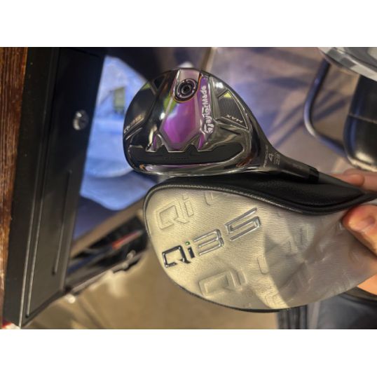Qi35 Max Rescue Left 4 Hybrid-23 Degree Fujikura Air Speeder 5 Regular Golf Pride Z-Grip Black/Silver (Used - 5 Star)