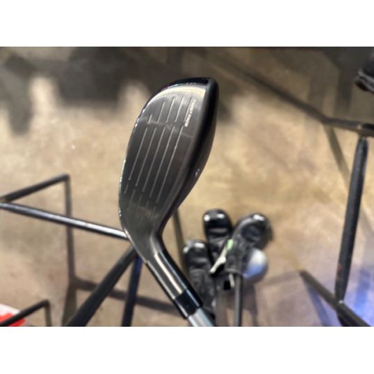 Qi35 Max Rescue Right 4 Hybrid-23 Degree Fujikura Air Speeder 5 Regular Golf Pride Z-Grip Black/Silver (Used - 5 Star)