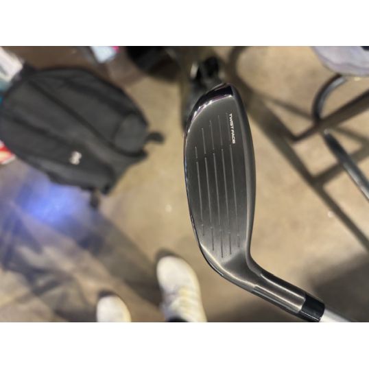Qi35 Max Rescue Right 3 Hybrid-20 Degree Fujikura Air Speeder 5 Stiff Golf Pride Z-Grip Black/Silver (Used - 5 Star)