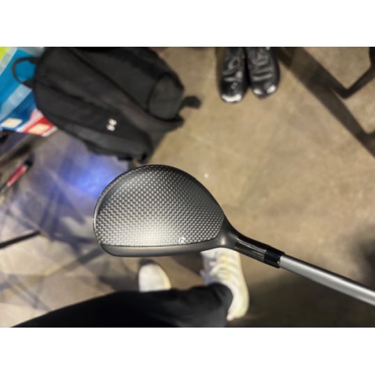 Qi35 Max Rescue Right 3 Hybrid-20 Degree Fujikura Air Speeder 5 Stiff Golf Pride Z-Grip Black/Silver (Used - 5 Star)