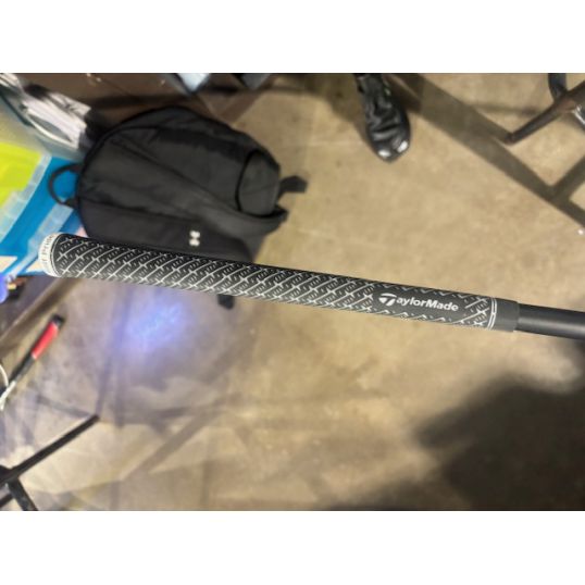 Qi35 Max Lite Rescue Right 6 Hybrid-31 Degree Mitsubishi Vanquish 5 Senior Golf Pride Z-Grip Black/Silver (Used - 5 Star)