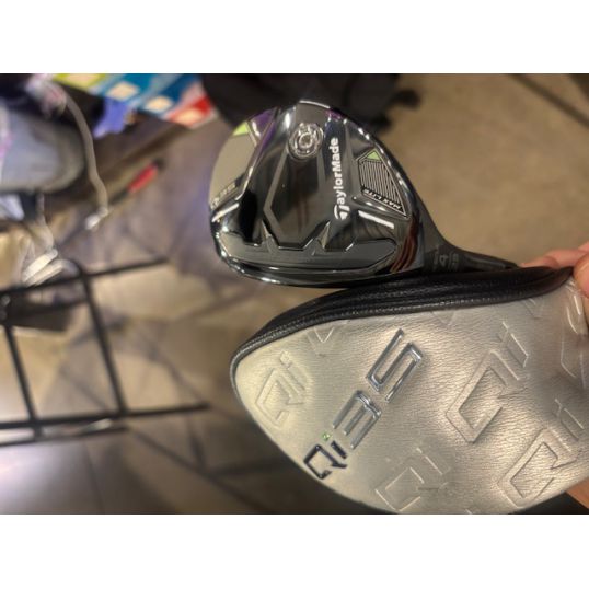 Qi35 Max Lite Rescue Left 4 Hybrid-23 Degree Mitsubishi Vanquish 5 Regular Golf Pride Z-Grip Black/Silver (Used - 5 Star)