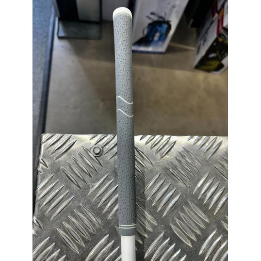 Qi35 Max Lite Womens Rescue Right 5 Hybrid-27 Degree Fujikura Air Speeder 40 Ladies Lamkin ST Soft (Used - 5 Star)