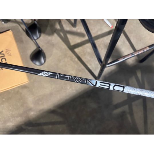 DS Adapt LS Driver Right 9 True Temper Denali Black 60 Stiff Lamkin Crossline Black (Used - 4 Star)