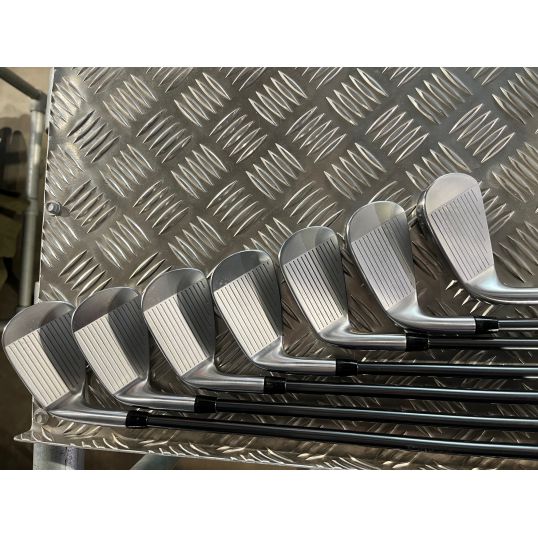 T350/T250 Irons Combo Set Graphite Shafts Right Senior Mitsubishi MMT AMC Red 65 5-PW+W 1/2