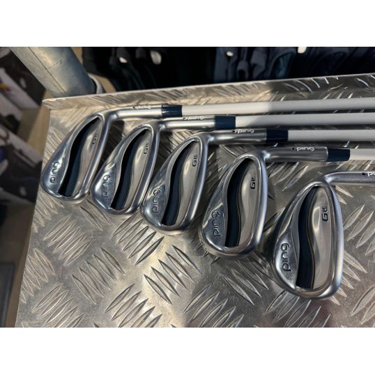 G Le 3 Ladies Irons Right Ladies ULT 250 Lite 7-PW+SW (Used - 5 Star)