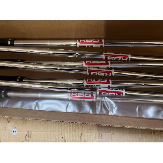 JPX 925 Hot Metal Irons Steel Shafts Right Stiff KBS Tour Lite 4-PW ST+2 Hybrid 360 (Used - 5 Star)