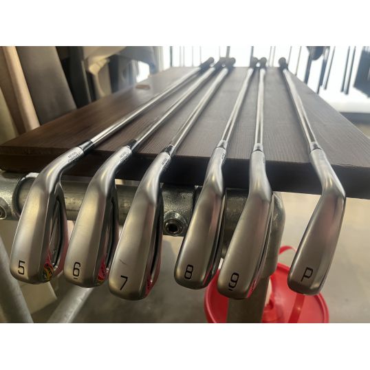 JPX 925 Hot Metal Pro Irons Graphite Shafts Right Stiff UST Recoil SW 780 5-PW ST+2 Hybrid 360 (Used - 4 Star)
