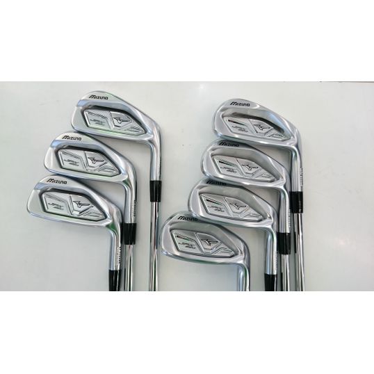 JPX 850 Forged Irons Steel Shafts Right XP 115 Regular 4-PW (Ex display)
